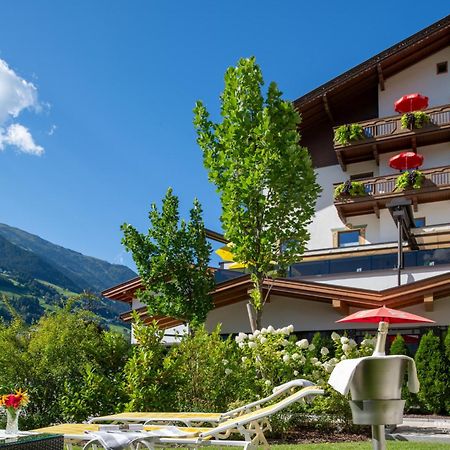 Hotel Theresia Ramsau im Zillertal Exterior photo
